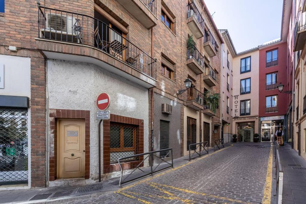 33enjoygranadacentro. Parking Opcional. Apartamento Granada