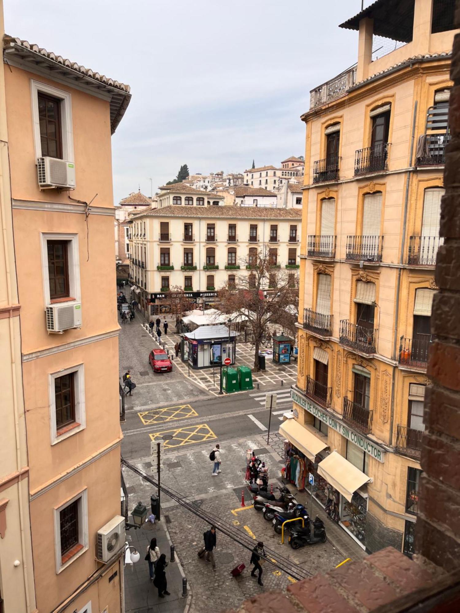 Apartamento 33enjoygranadacentro. Parking Opcional. Granada